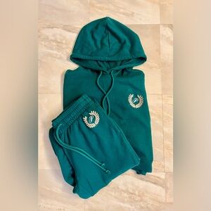 PINK Victoria's Secret Green Joggers set